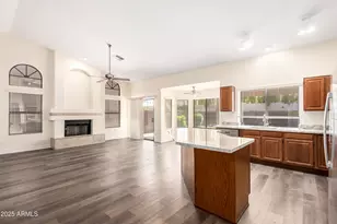 1517 W Islandia Dr, Gilbert, AZ 85233 - Photo 13