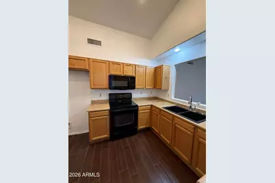 13200 W Desert Lane, Surprise, AZ 85374 - Photo 17
