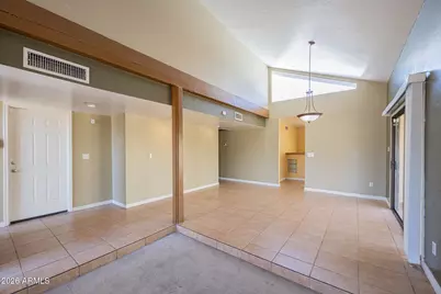 5502 E Roanoke Avenue, Phoenix, AZ 85008 - Photo 7