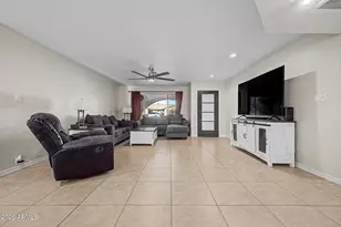 16310 N 36th Dr, Phoenix, AZ 85053 - Photo 7