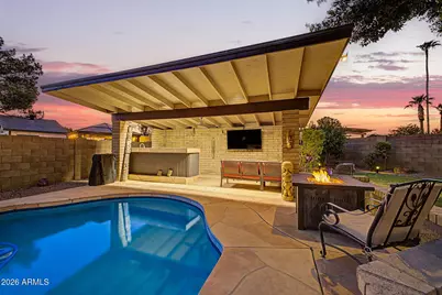 16310 N 36th Drive, Phoenix, AZ 85053 - Photo 5