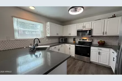 22461 W Woodlands Avenue, Buckeye, AZ 85326 - Photo 11