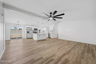 15423 N 69th Dr, Peoria, AZ 85382 - Photo 7