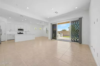 395 S 197th Drive, Buckeye, AZ 85326 - Photo 7