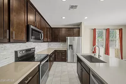 1572 E Luna Blanca Way, San Tan Valley, AZ 85140 - Photo 11