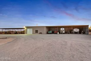 37062 N 207th Ave, Morristown, AZ 85342 - Photo 37
