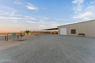 37062 N 207th Ave, Morristown, AZ 85342 - Photo 39