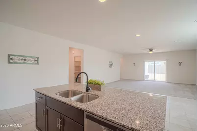 43833 W Yucca Lane, Maricopa, AZ 85138 - Photo 15