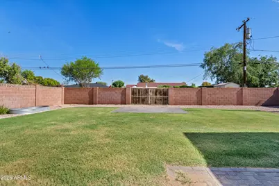 2230 E Monterosa Street, Phoenix, AZ 85016 - Photo 19