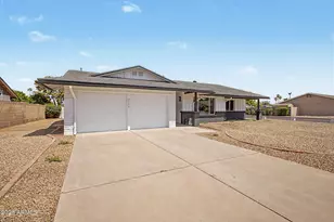 5343 S Hazelton Ln, Tempe, AZ 85283 - Photo 3
