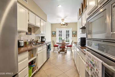 110 W Tam Oshanter Drive W, Phoenix, AZ 85023 - Photo 5