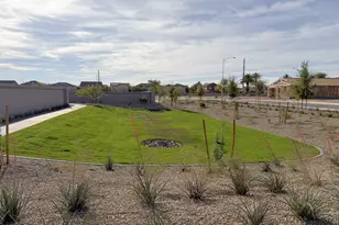 7406 S 47th Ln, Laveen, AZ 85339 - Photo 17