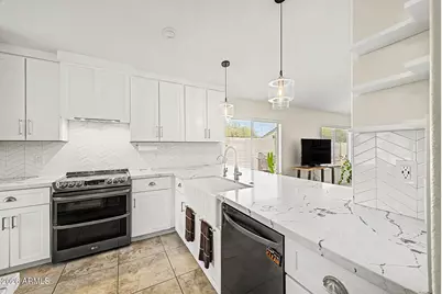 18849 N 25th Street, Phoenix, AZ 85050 - Photo 1