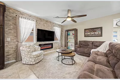 5727 S Hemet Street, Gilbert, AZ 85298 - Photo 5