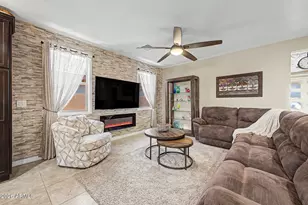 5727 S Hemet St, Gilbert, AZ 85298 - Photo 5
