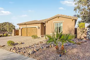 5727 S Hemet St, Gilbert, AZ 85298 - Photo 3