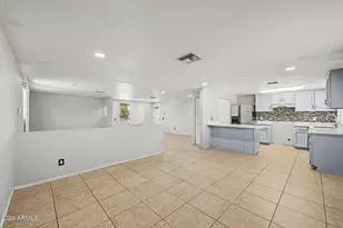 1902 N 41st Ave, Phoenix, AZ 85009 - Photo 9