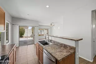 307 N 76th Pl, Mesa, AZ 85207 - Photo 9
