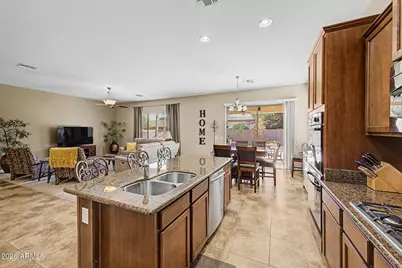 175 W Montego Drive, Casa Grande, AZ 85122 - Photo 9