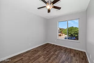 1927 E Crocus Dr, Phoenix, AZ 85022 - Photo 25