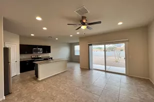 1058 W Avalon Canyon Dr, Casa Grande, AZ 85122 - Photo 3