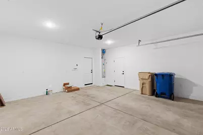 7435 N 74th Avenue, Glendale, AZ 85303 - Photo 17