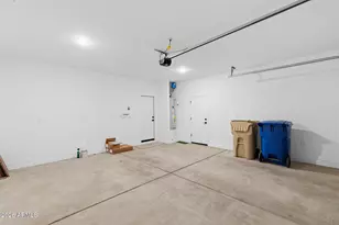 7435 N 74th Ave, Glendale, AZ 85303 - Photo 17