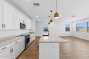 7435 N 74th Ave, Glendale, AZ 85303 - Photo 19