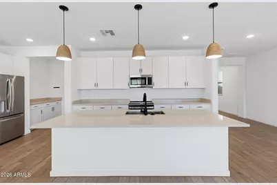 7435 N 74th Avenue, Glendale, AZ 85303 - Photo 23