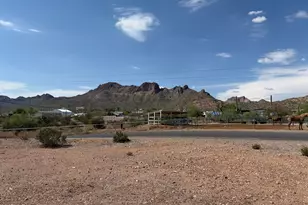 735 W Frontier St, Apache Junction, AZ 85120 - Photo 3