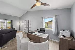 13518 W Spring Meadow Dr, Sun City West, AZ 85375 - Photo 7