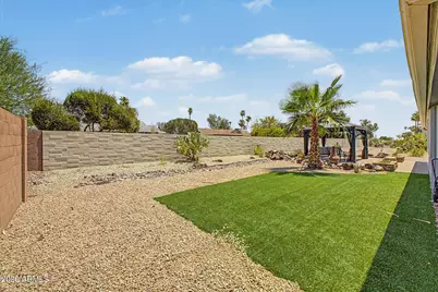 13518 W Spring Meadow Drive, Sun City West, AZ 85375 - Photo 15