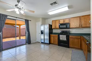 15605 W Caribbean Ln, Surprise, AZ 85379 - Photo 9
