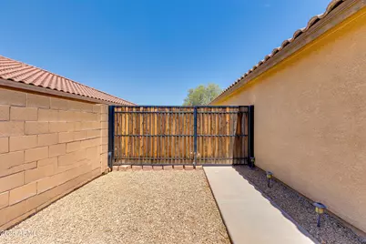 15605 W Caribbean Lane, Surprise, AZ 85379 - Photo 21