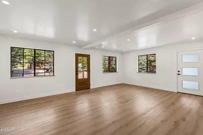 17280 Grizzly Ridge Road, Munds Park, AZ 86017 - Photo 11