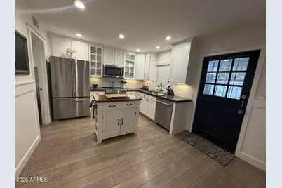 4061 E Campbell Avenue E, Phoenix, AZ 85018 - Photo 5