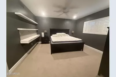 4061 E Campbell Avenue E, Phoenix, AZ 85018 - Photo 15