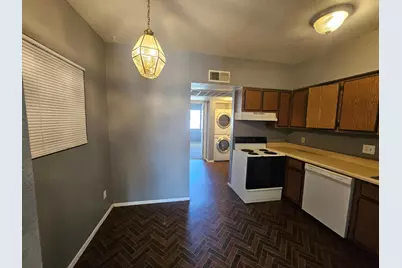 2801 E Monte Cristo Avenue #201, Phoenix, AZ 85032 - Photo 5