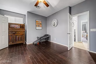8606 W Morten Avenue, Glendale, AZ 85305 - Photo 19