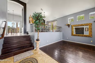 8606 W Morten Avenue, Glendale, AZ 85305 - Photo 5