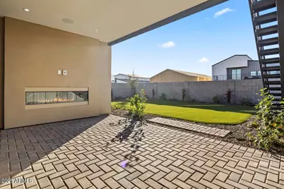 8425 S 10th Lane #1, Phoenix, AZ 85041 - Photo 39