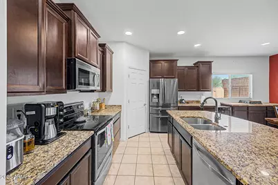 26150 W Wahalla Lane, Buckeye, AZ 85396 - Photo 11