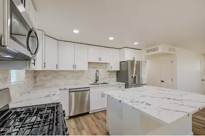 6649 W Cambridge Avenue, Phoenix, AZ 85035 - Photo 11