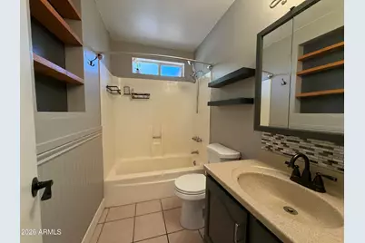 2354 E Betty Elyse Lane, Phoenix, AZ 85022 - Photo 19
