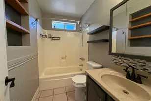 2354 E Betty Elyse Ln, Phoenix, AZ 85022 - Photo 19