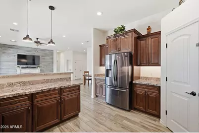 21131 W Morning Vista Drive, Wittmann, AZ 85361 - Photo 11