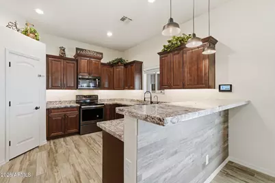 21131 W Morning Vista Drive, Wittmann, AZ 85361 - Photo 9