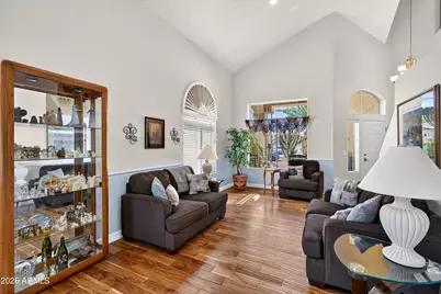 337 E Sherri Drive, Gilbert, AZ 85296 - Photo 5