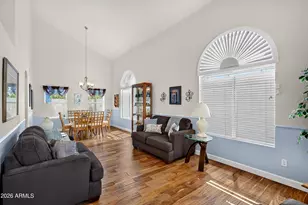 337 E Sherri Dr, Gilbert, AZ 85296 - Photo 5