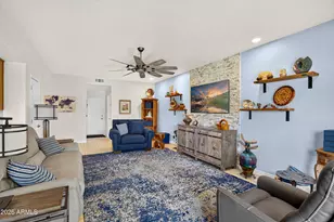 337 E Sherri Dr, Gilbert, AZ 85296 - Photo 9